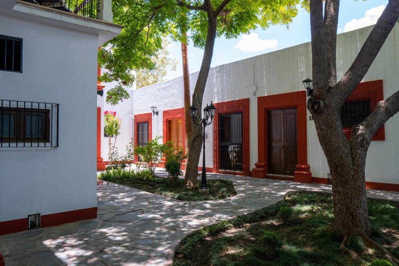 Hotel El Farol Паррас-де-ла-Фуэнте Экстерьер фото