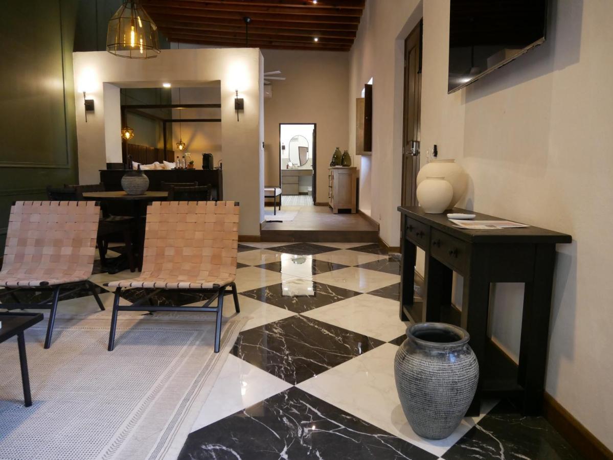 Hotel El Farol Паррас-де-ла-Фуэнте Экстерьер фото