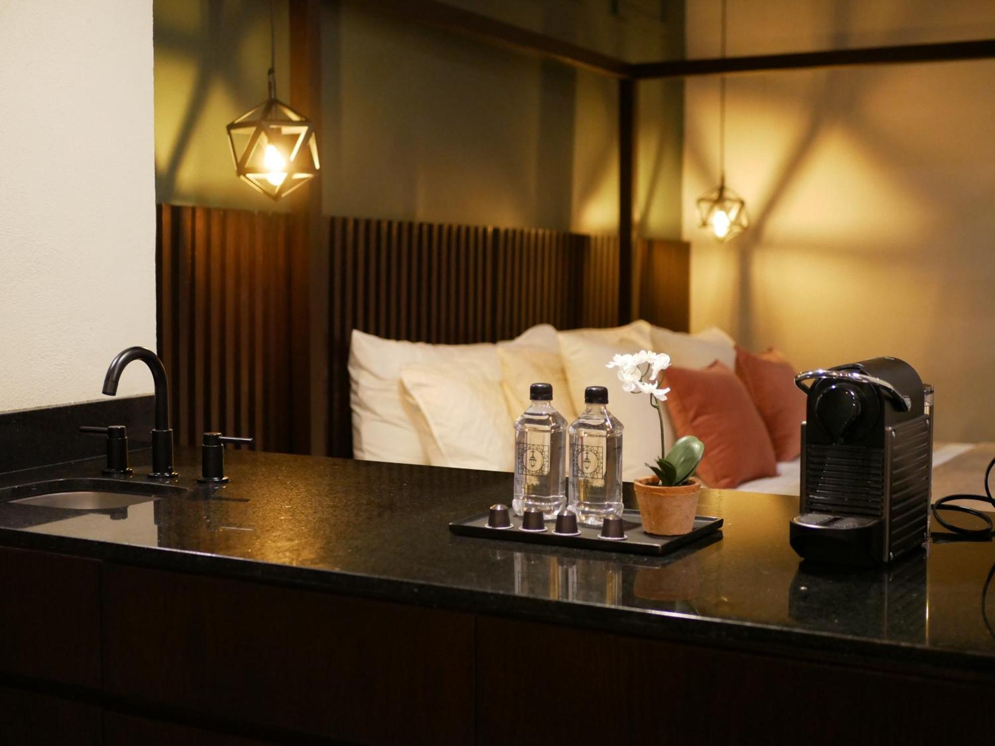 Hotel El Farol Паррас-де-ла-Фуэнте Экстерьер фото
