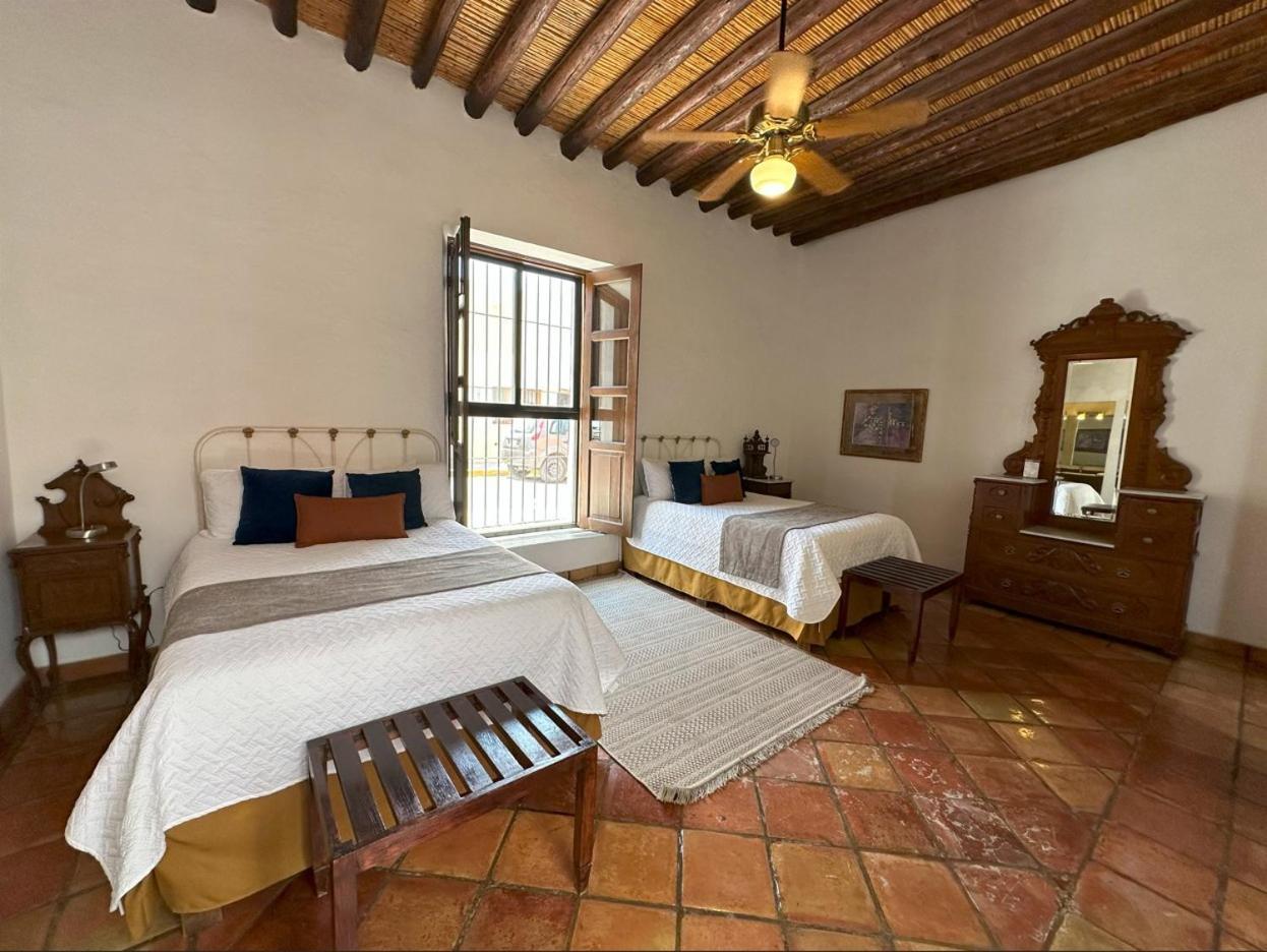 Hotel El Farol Паррас-де-ла-Фуэнте Экстерьер фото